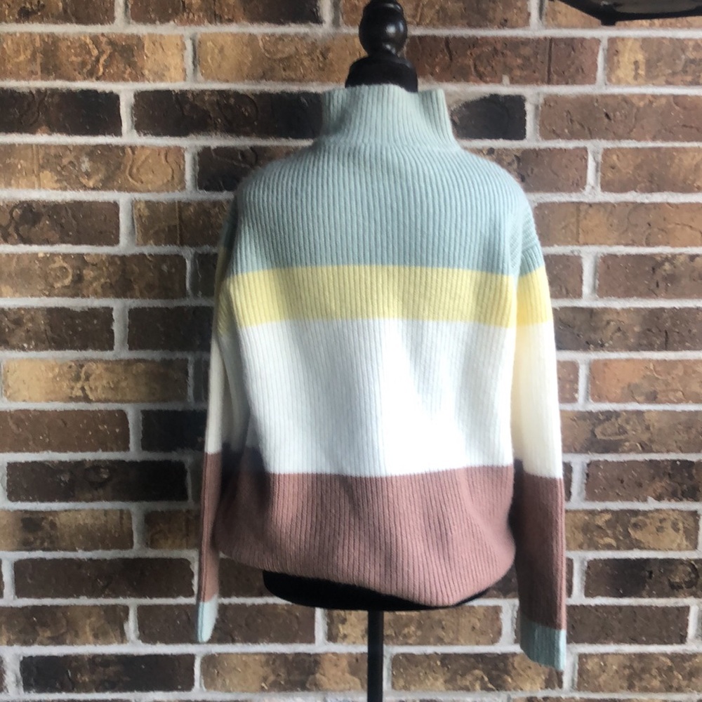 Ann Taylor Colorblock Mock Neck Wool Sweater Size Small - Picture 4 of 8